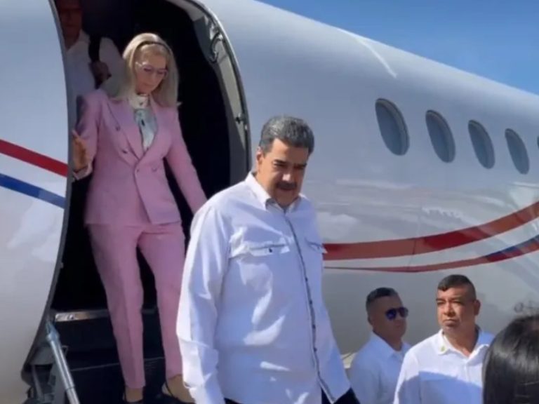 Nicolás Maduro megérkezett New Yorkba, hogy bíróság elé álljon!